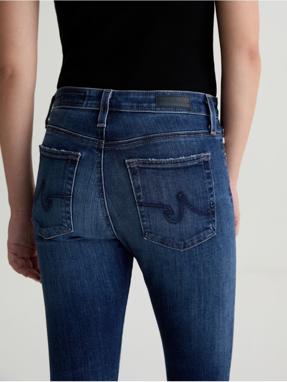AG High-Rise Farrah Skinny Jean - Picture 4 of 12